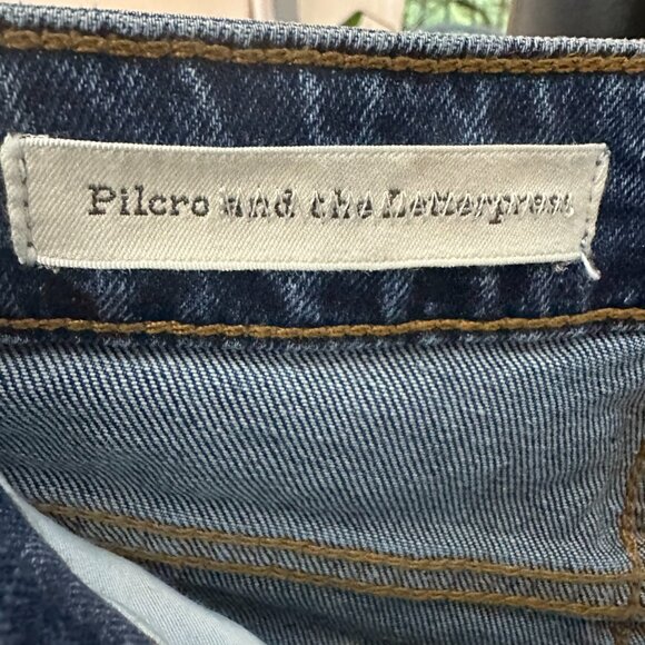 Pilcro and the Letterpress Embroidered Crop Flare Jeans Size 27 - Picture 2 of 13
